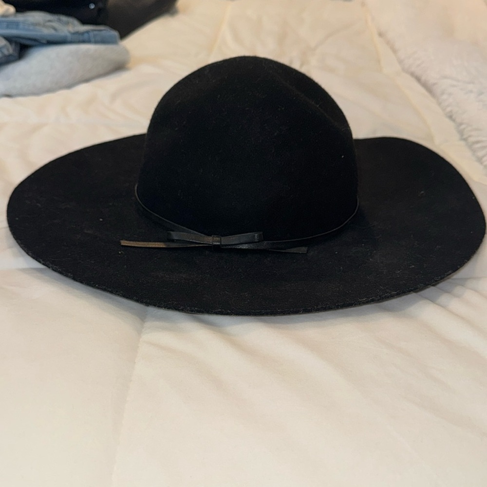 Black hat